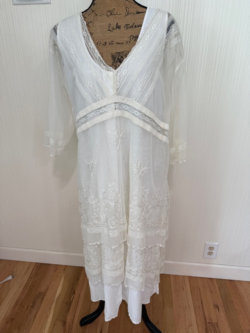 Vintage Nataya Ivory Lace Embroidered Maxi Dress Titanic XL